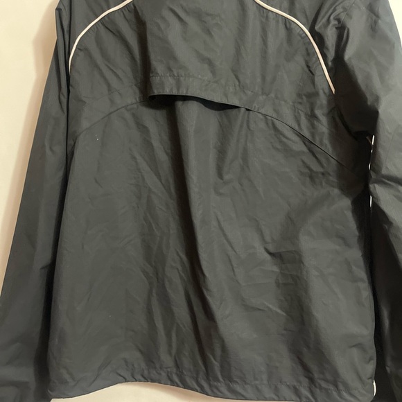 Nike Storm Fit Black Windbreaker Running Jacket Sz M (8-10) Women - Picture 3 of 11